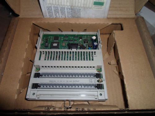 SCHNEIDER 170AAO92100 TSX MOMENTUM ANALOG PLC OUTPUT MODULE, 4-20MA (NEW IN BOX)