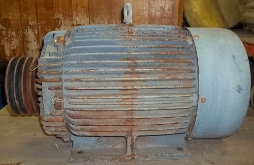 USED GENERAL ELECTRIC MOTOR WITH BRACKET 20 HP 256T FRAME 3 PHASE 230/460V