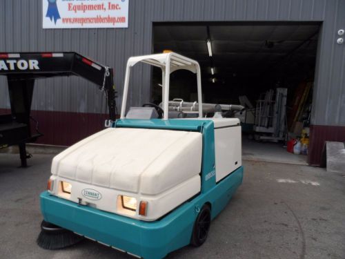 Tennant 6500 sweeper l.p.low hrs. 646  great deal !!shipping no problem for sale