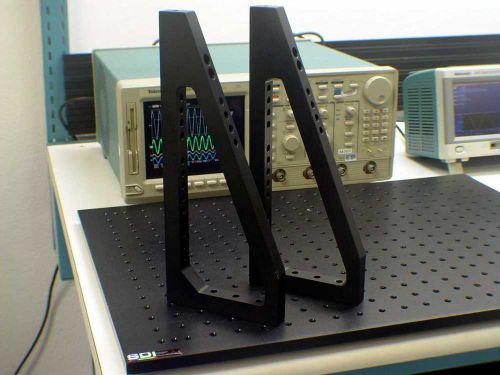 2 Thorlabs VB01 Vertical Mounting Brackets Compatible with Newport/Edmund Laser