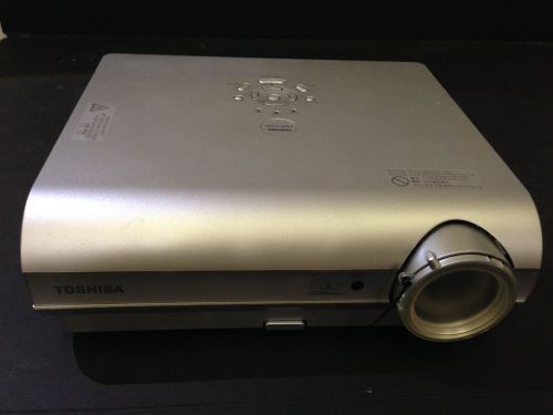 Toshiba TDP-S35 projector