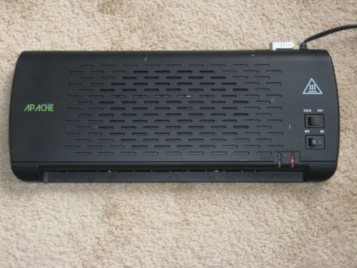 Apache A4 Laminator Black