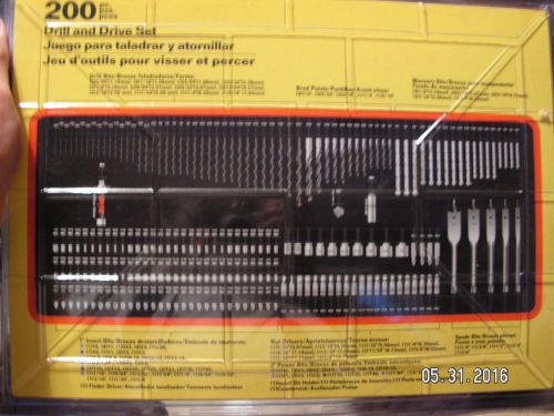Skil 200pc drill and driver set