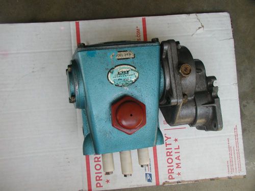 WATER PRESSURE PUM CAT 279   W/TRANSMISSION  &#034;READ BEFORE BIDDING&#034;