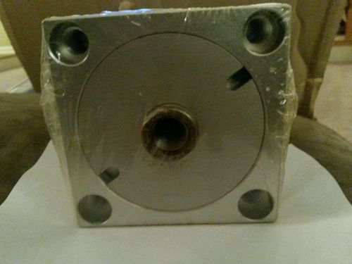 NEW Compact Air Products Pneumatic Air Cylinder SD212X1 (2 1/2in Bore x 1in)