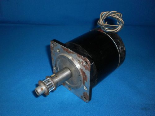 Vexta uph599-a uph599a 5-phase stepping motor dc1.4a for sale