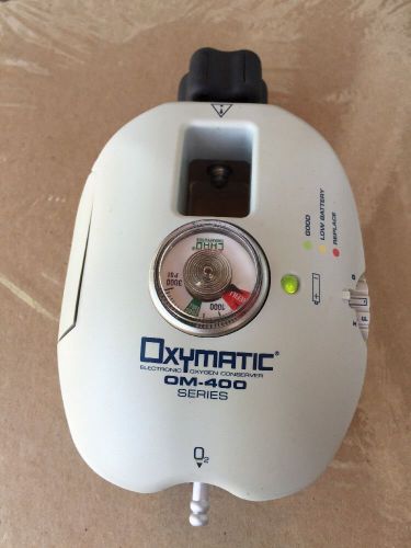 OXYMATIC® OM-400 SERIES ELECTRONIC OXYGEN REGULATOR_Model 411A_Slightly Used