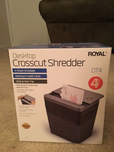 Royal Desktop Crosscut Shredder DT4