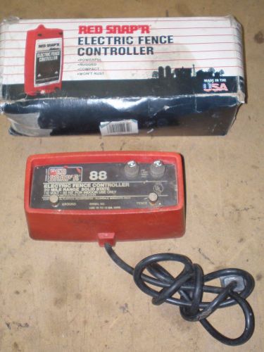 Red Snap&#039;r 88B Electric Livestock Fence Controller 20 Mile Range Nice Condition