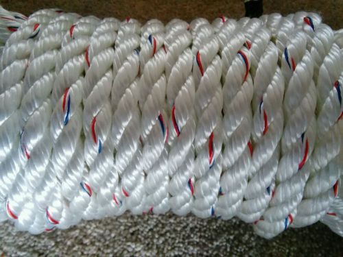 200 feet of 5/8 inch high impact fall arrest rope(VERY STRONG ROPE)