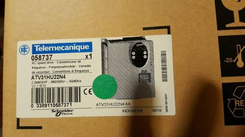 Schneider/telemecanique inverter atv31hu22n4 new in box for sale