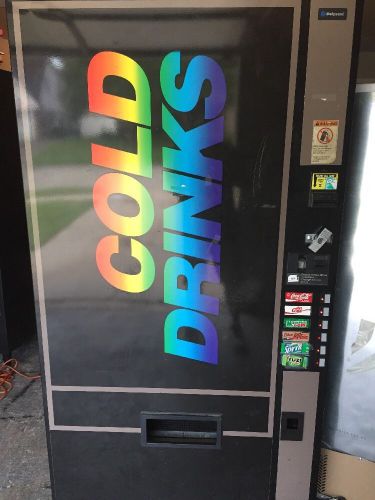 Can Soda Vending Machine Great Condition