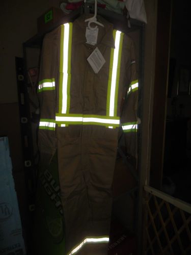 Nwt: lakeland 9 oz flame resistant cotton coverall, med, khaki, fr reflective for sale