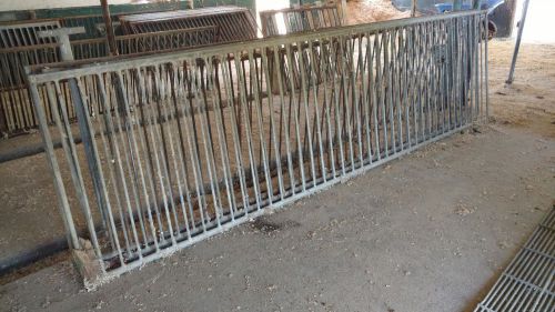 8.5 ft x 3 ft Livestock Gates with Pins