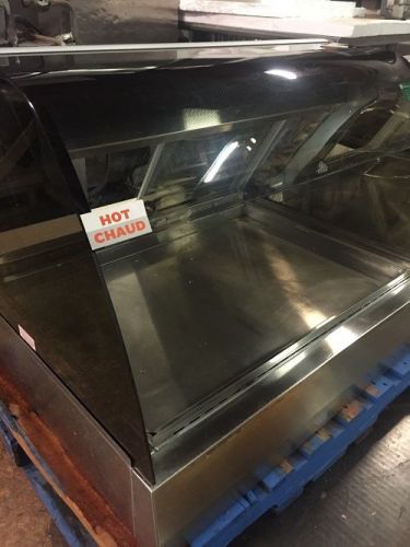 Henny penny counter top heated display case for sale