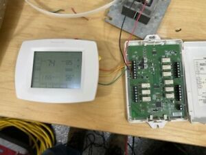 Honeywell TH9421C1004 VisionPro 9000 IAQ TouchScreen Thermostat