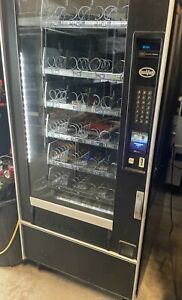 SNACK VENDING MACHINE - CRANE NATIONAL 168