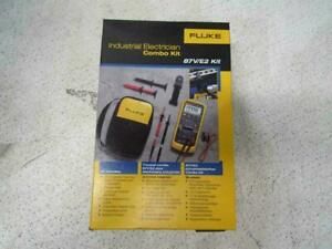 NEW Fluke Industrial Electrician Combo Kit 87V/E2! STEAL OF A PRICE FAST SHIPING