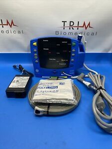 GE Healthcare Dinamap Carescape V100 Patient Monitor NIBP Temp New Battery