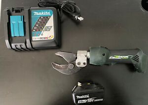 Greenlee Gator cutter cable ES32L ets8L, 2 batteries and charger No Case