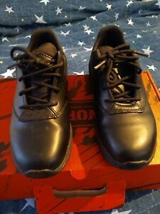 red wing shoes 6105 electrical hazard slip/oil resistant size 5 M