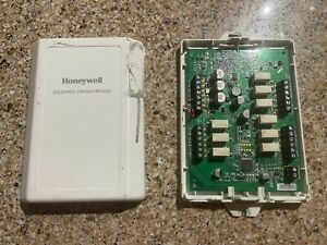 Honeywell THM5421C 1008 Interface Module