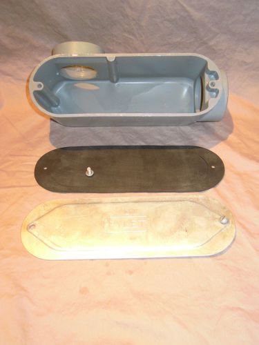 Crouse-hinds condulet ll69 conduit body 2&#034; - complete with gasket and cover for sale