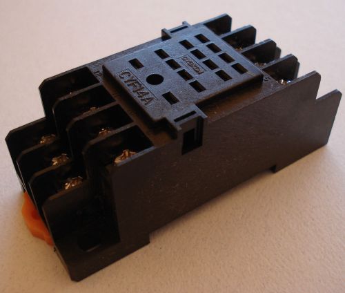 (10 PCs) PYF14A Mini Relay Socket Base