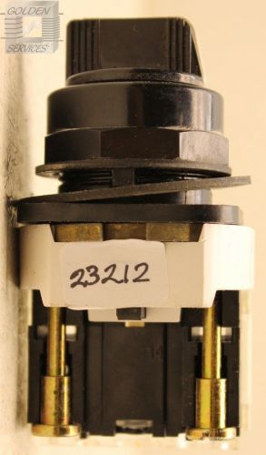 Allen-bradley 800h-jr2 selector switch with 800t-xa series d for sale