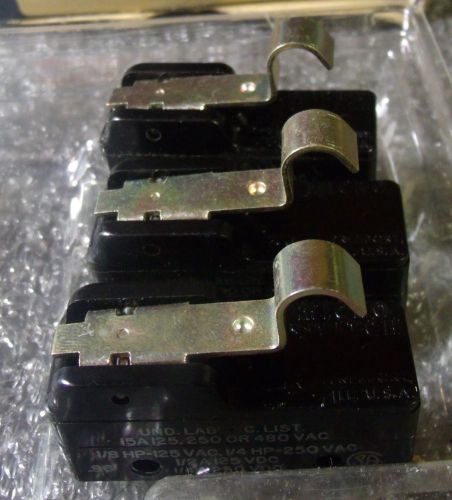 (3) Honeywell Micro Switches BZ-2RW84316