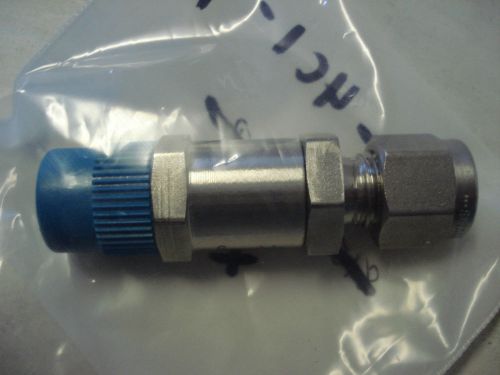 Swagelok ss-4c1-1/3 ss poppet check valve,fixed pressure,1/4in mnpt x 1/4in for sale