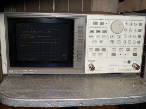 Hp/agilent 8752c network analyzer, 300 khz to 1.3 ghz &#034; working &amp; calibrated&#034;. for sale