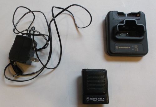 MOTOROLA RADIUS 2 WAY  PR3000 TONE &amp; VOICE PAGER BEEPER STYLE  WITH CHARGER
