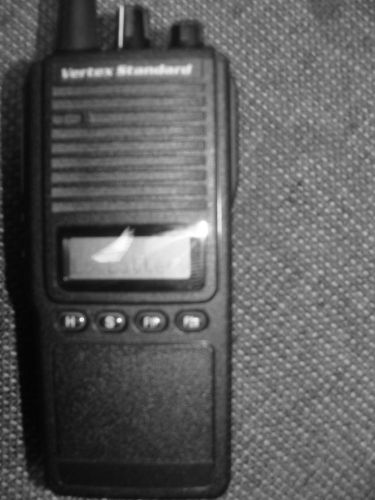VERTEX/STANDARD/UHF RADIO/WALKIE TALKIE/CB RADIO/