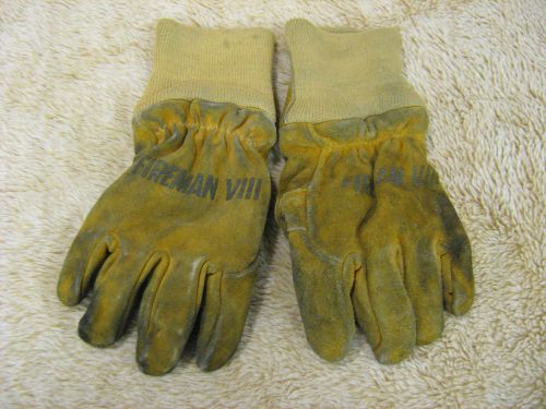 GLOVE CORP FIREMAN VIII Structural Firefighter Turnout Gloves / Men&#039;s M / Used