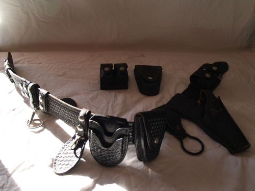 Police Duty Belt with All the Extras in Great Condition
