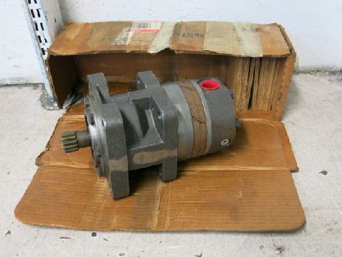 WHITE DT1 906 365D HYDRAULIC MOTOR, 3000-PSI, 25-GPM, 320-RPM