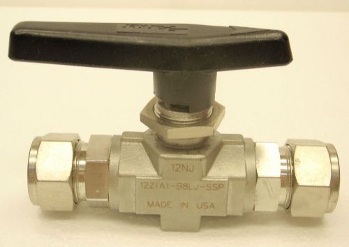 Parker 12z(a)-b8lj-ssp 3/4&#034; tube socket, 3/4&#034; ball valve ss, panel mount for sale