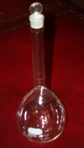 pyrex® Brand 5642 Volumetric Flask 500 mL with stopper
