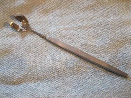 STORZ Wells Enucleation Spoon Product Number: E3720