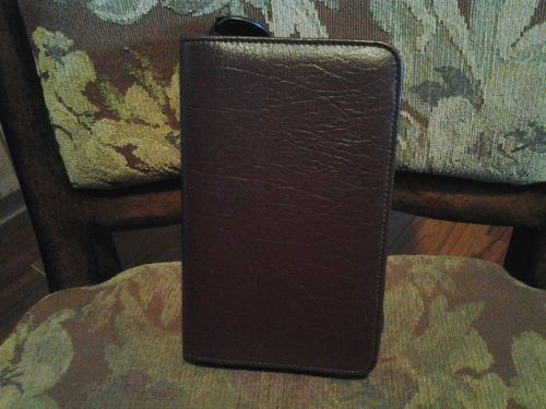 DAY TIMER BURGUNDY FAUX LEATHER DAY PLANNER