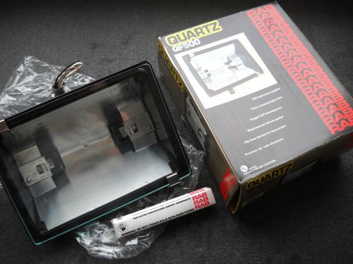 RAB QF500 OUTDOOR FLOOD LIGHT WITH LAMP 500W 120V NEW CONDITION IN BOX