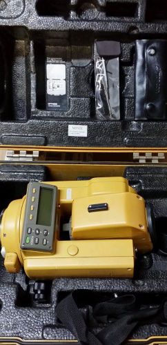 TOPCON GPT-1001 PULSE TOTAL STATION