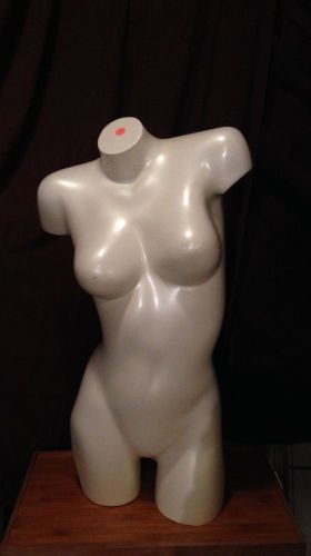 Fusion Specialties Mannequin Woman Female Headless Torso Clothing Display
