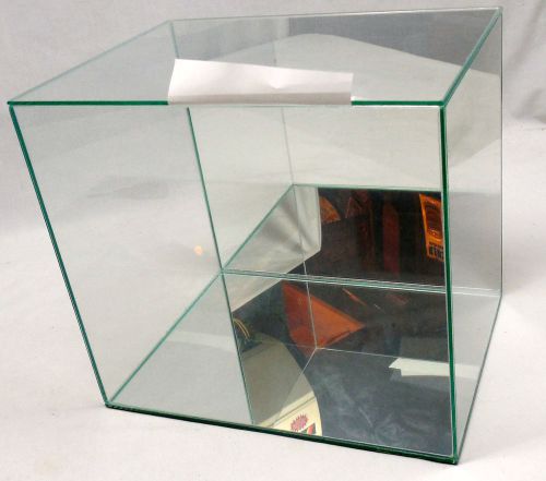 GLASS DISPLAY CASE - NEW IN BOX -  MIRROR ON THE BOTTOM