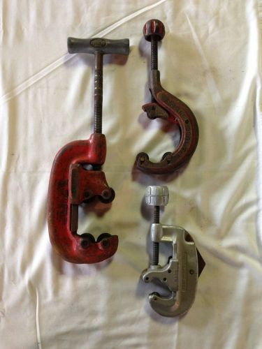 3 pipe cutters - 2 rugid (#20-5/8&#034; to 2 1/8&#034;od &amp; #42-1/2&#034; to 2&#034;) &amp; reed #tc3 for sale
