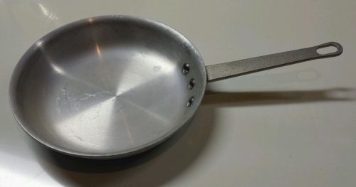 Bakers &amp; chefs 8&#034; Heavy Duty Skillet (Aluminum)  NSF. VGUC