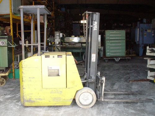 Yale 4K# 36V Electric stand-up Forklift Mdl.#: ESCO40HCN36SE083