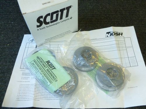 SCOTT TECHNOLOGIES 642-AG Cartridge Respirator Box of 4