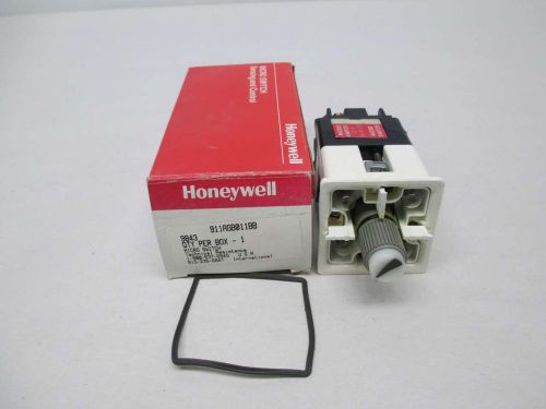 NEW HONEYWELL 911AGB011BB MICRO SWITCH SWITCH 120V-AC D355548